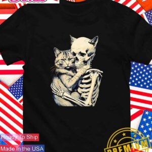 Cat skeleton hug Halloween T-Shirt